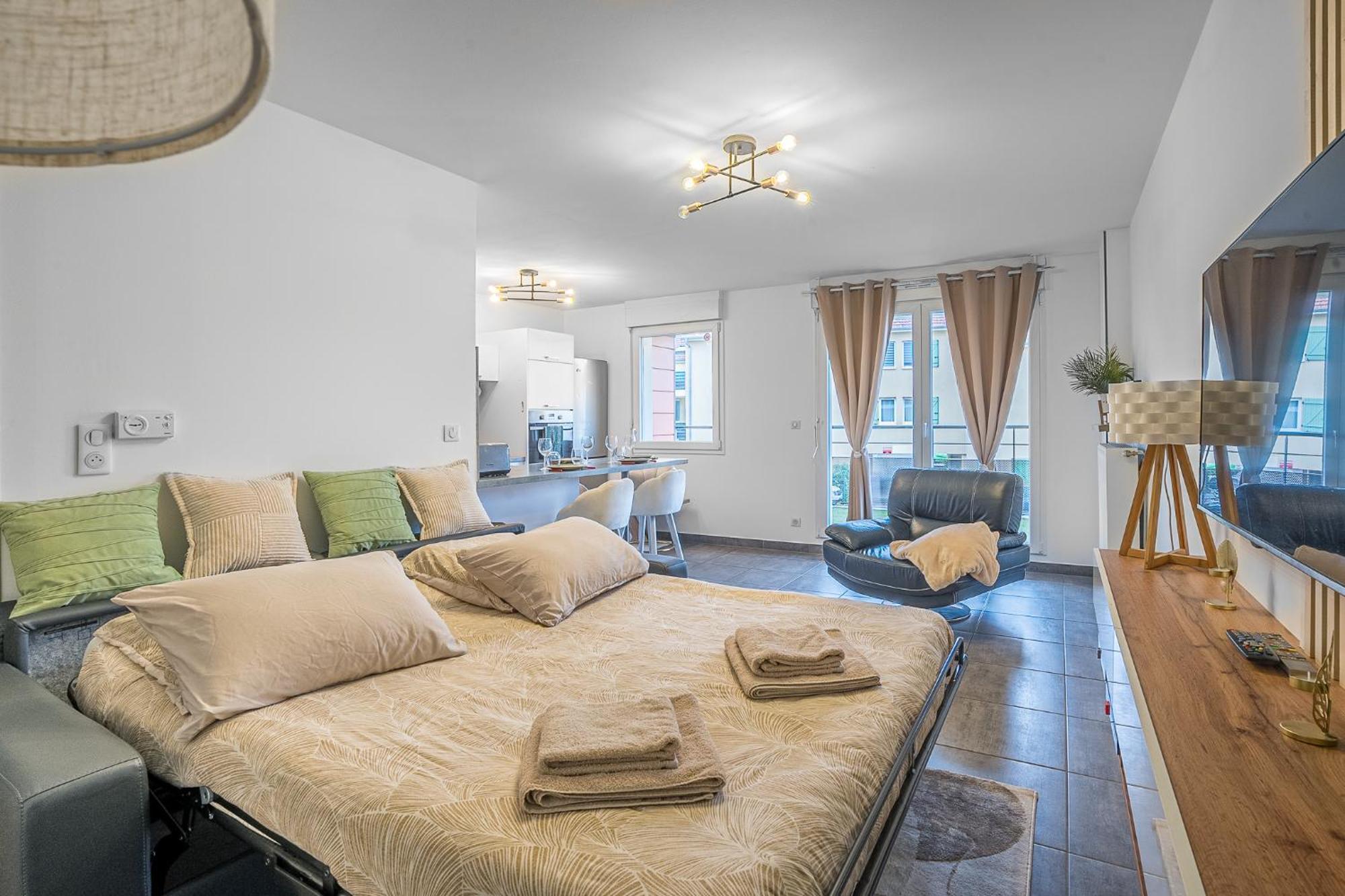 Spacieux - 4 Pers' - Balcon - 2 Lits - Parking 브아삐 외부 사진