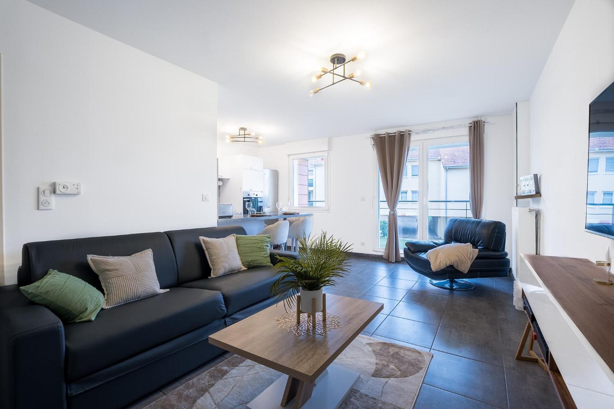 Spacieux - 4 Pers' - Balcon - 2 Lits - Parking 브아삐 외부 사진